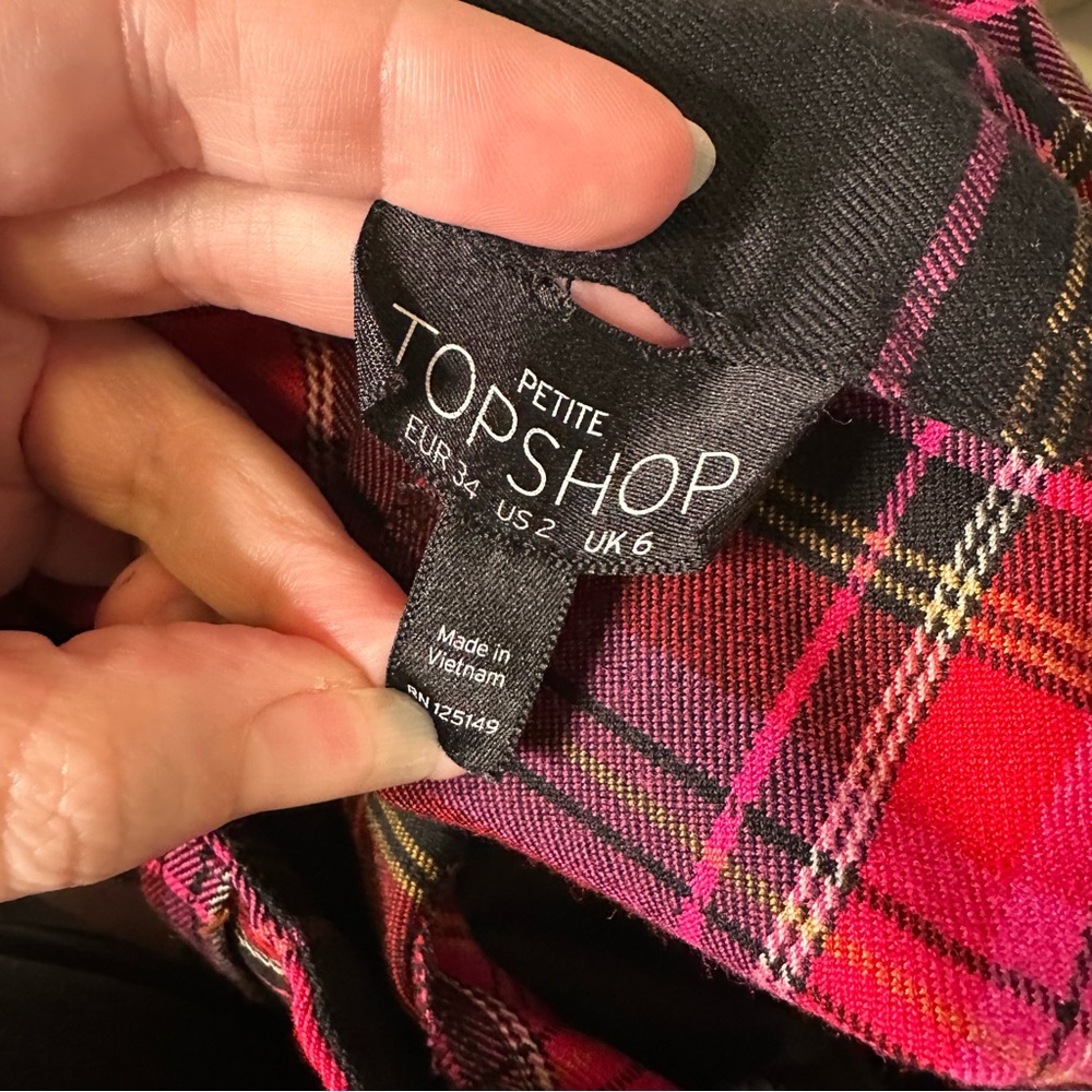 Topshop Martha Check Peg Leg Trousers Pink- and red-tinged tartan - Picture 9 of 12